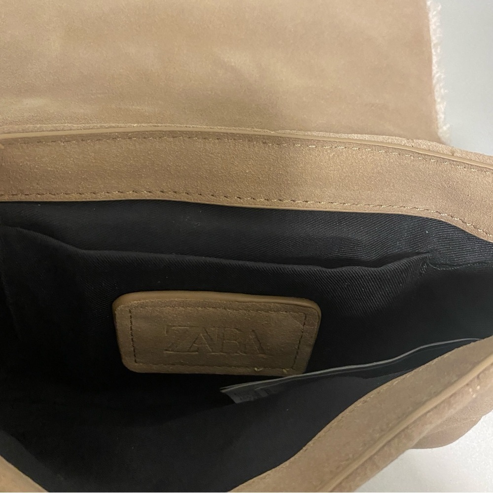 NWOT ZARA LEATHER HEAVY GOLD CHAIN QUILTED/FLEECE SHOULDER BAG - Picture 9 of 11